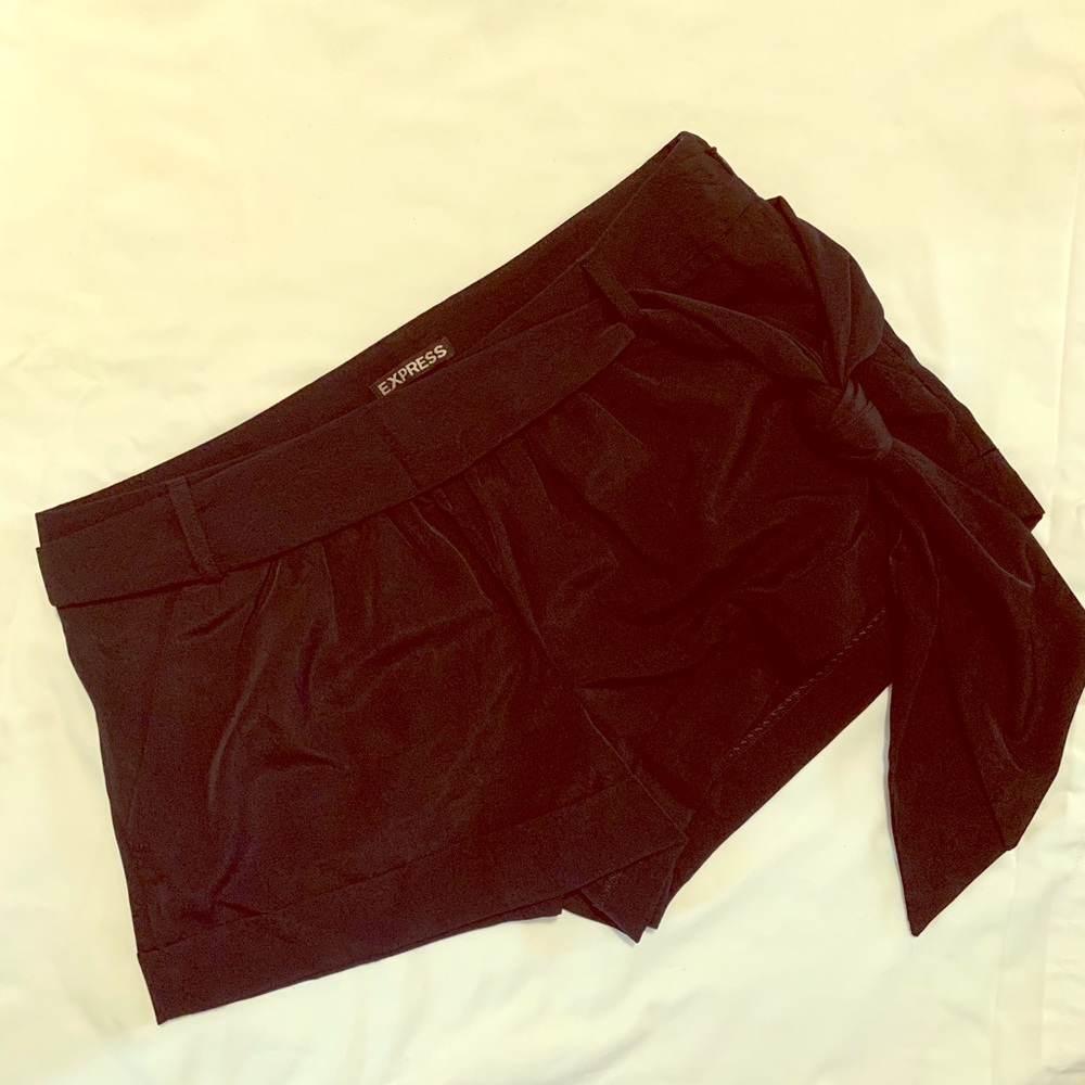Express Professional Short